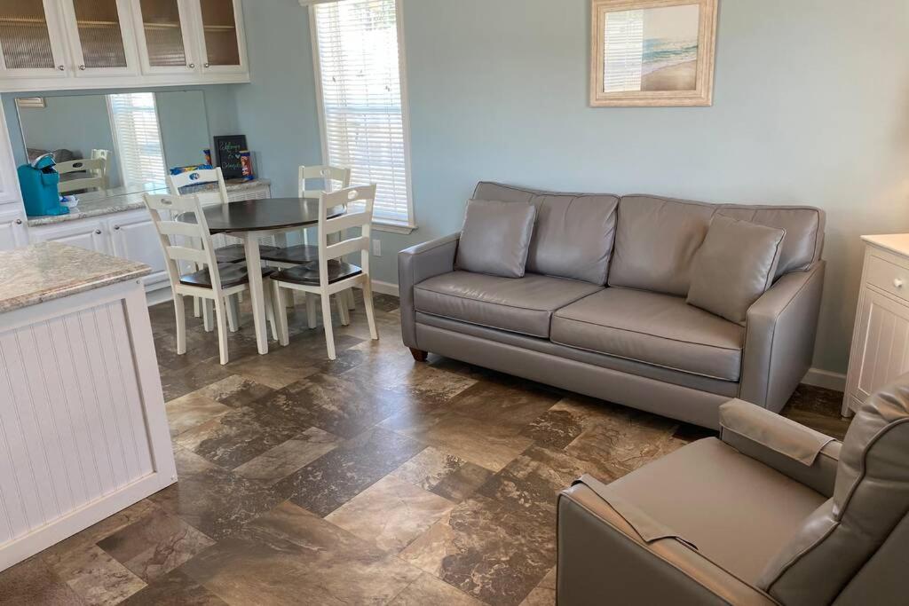 Cozy Tiny Home Near Disney World & Orlando Parks! Kissimmee Exterior foto